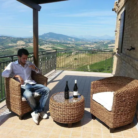 Galanti Alloggio per agriturismo Cossignano